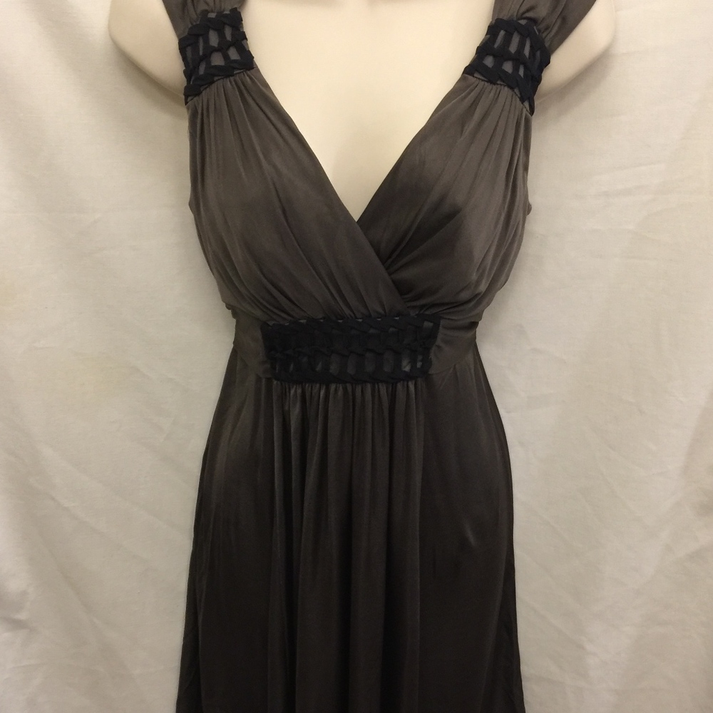 💚 BCBG Maxazria V-Neck Pleated Party Dress XS